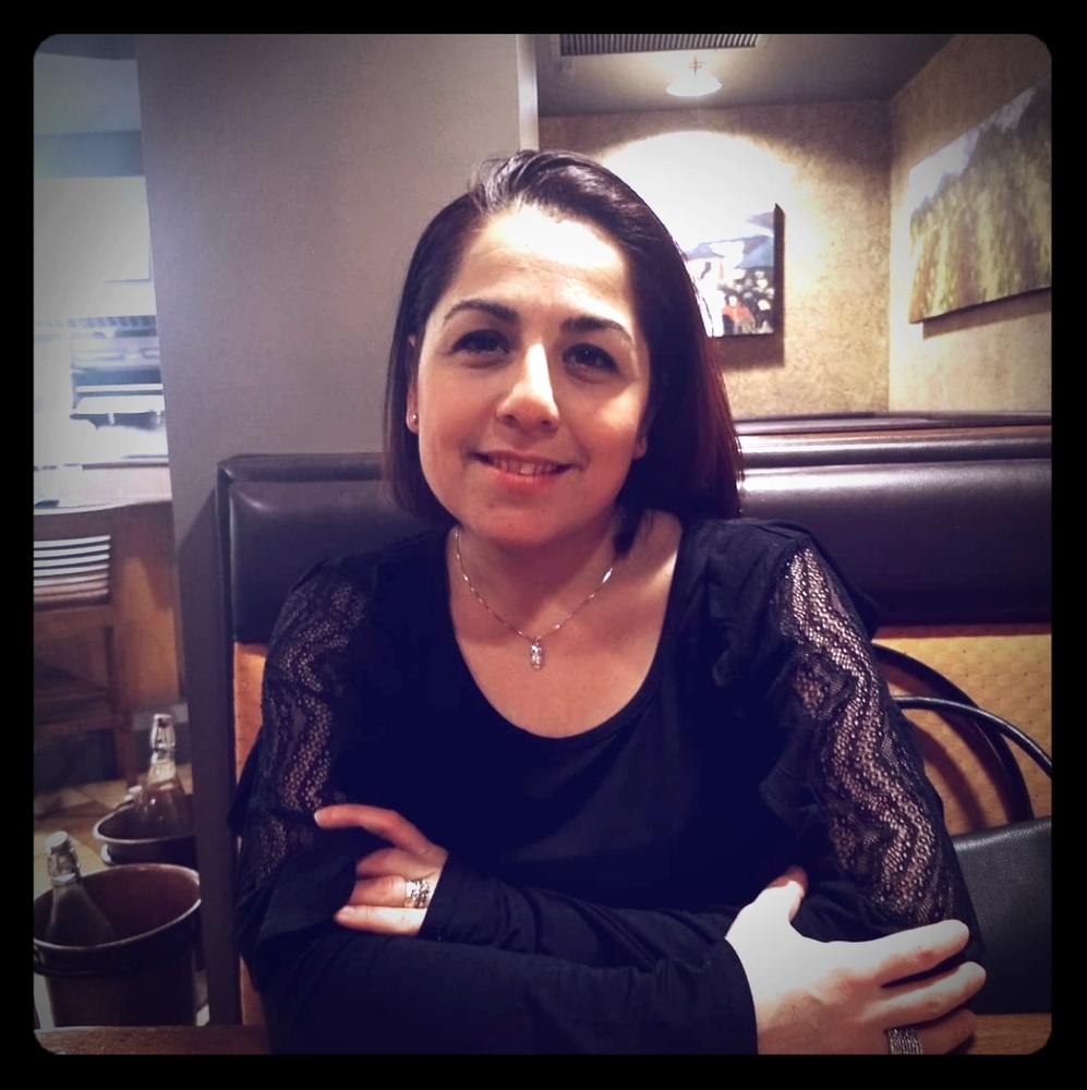 Meet your Posher, Pinar